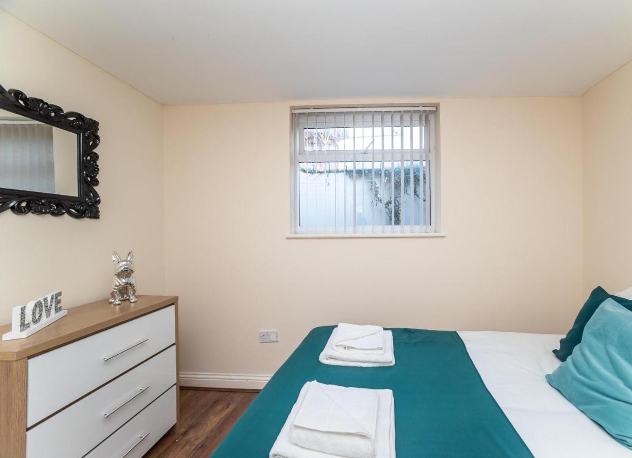 Beautiful Marine Park 2 Bedroom Apartment Саут-Шилдс Экстерьер фото